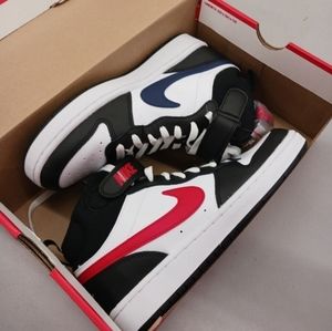 Nike court borough mid 2 shoes